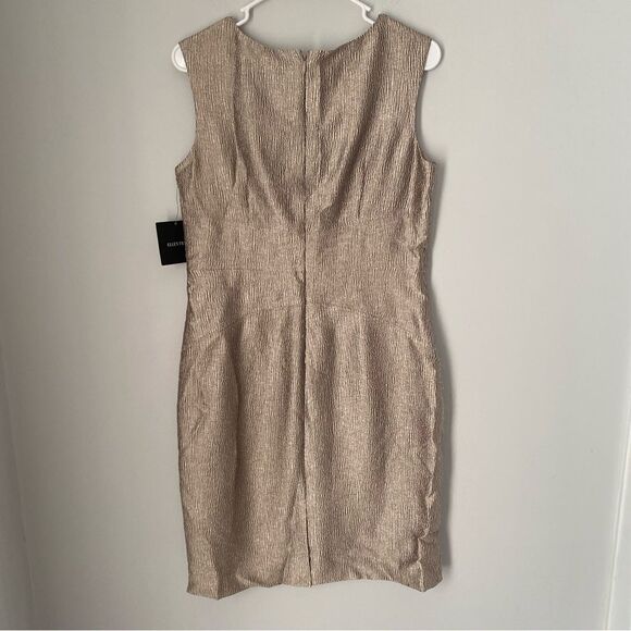 Ellen Tracy Women’s Mini Crinkle Gold Sweetheart Neck Sleeveless Sheath Dress 6 - Picture 3 of 4